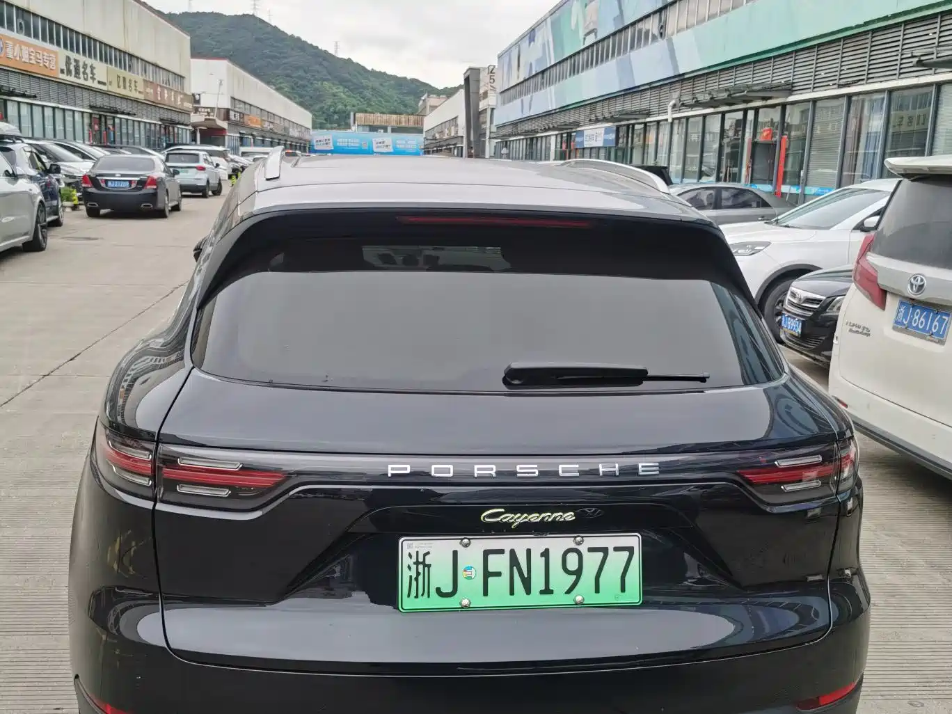 PORSCHE CAYENNE NEW ENERGY