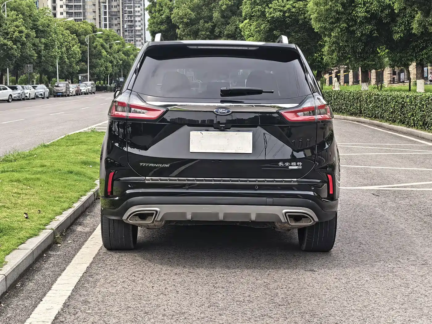 Ford Edge 2021 2021 PLUS EcoBoost 245 FWD Luxury Sharp 7-seater
