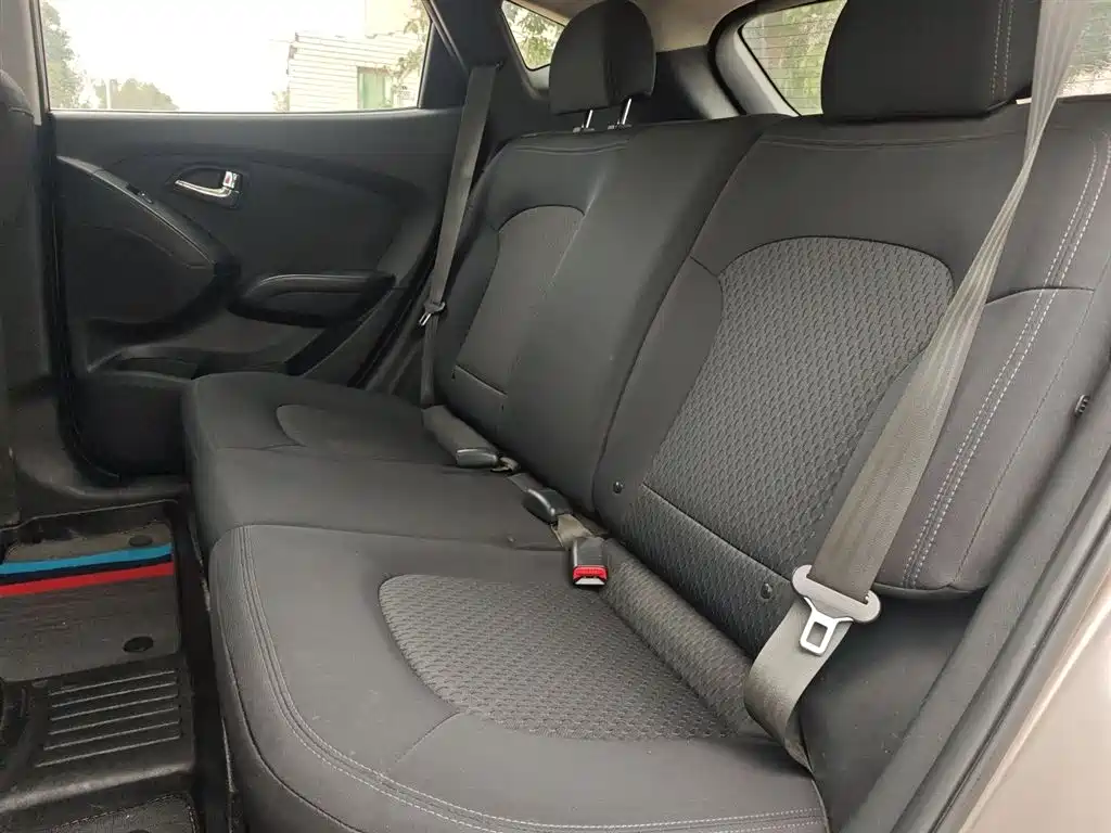 Hyundai Beijing Hyundai ix35 2015 2.0L Automatic 2WD Comfort China V фото 17