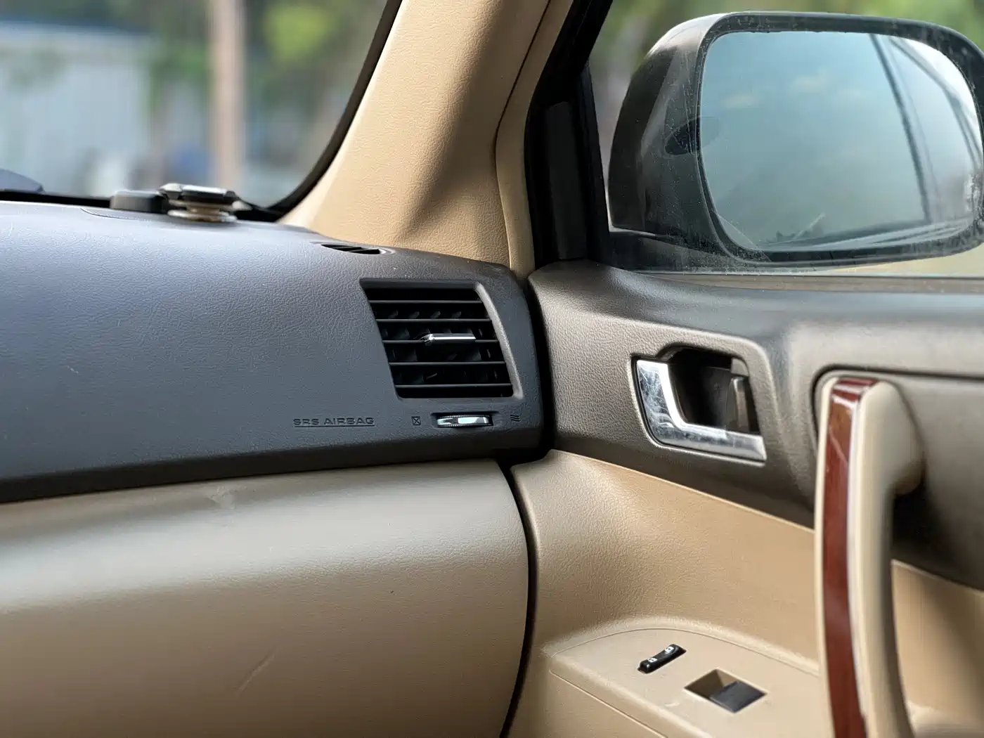 Toyota Highlander 2011 2.7L 2WD 7-seat Luxury Navigation фото 28
