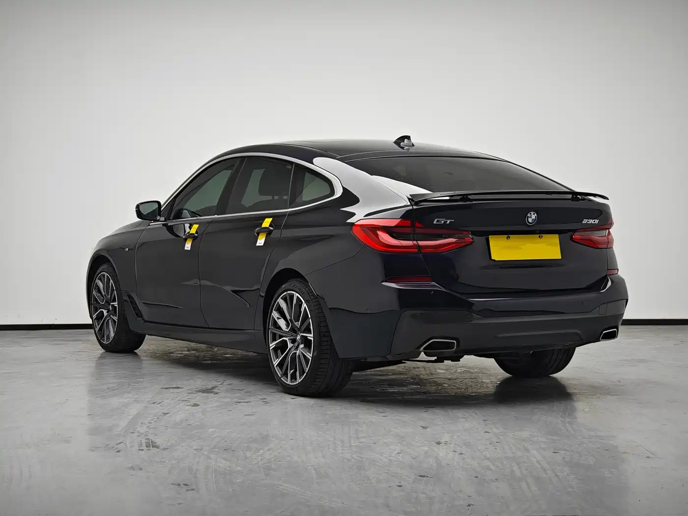 BMW 6 Series GT 2022 Model 630i M Sport Grand Tourer Edition фото 4