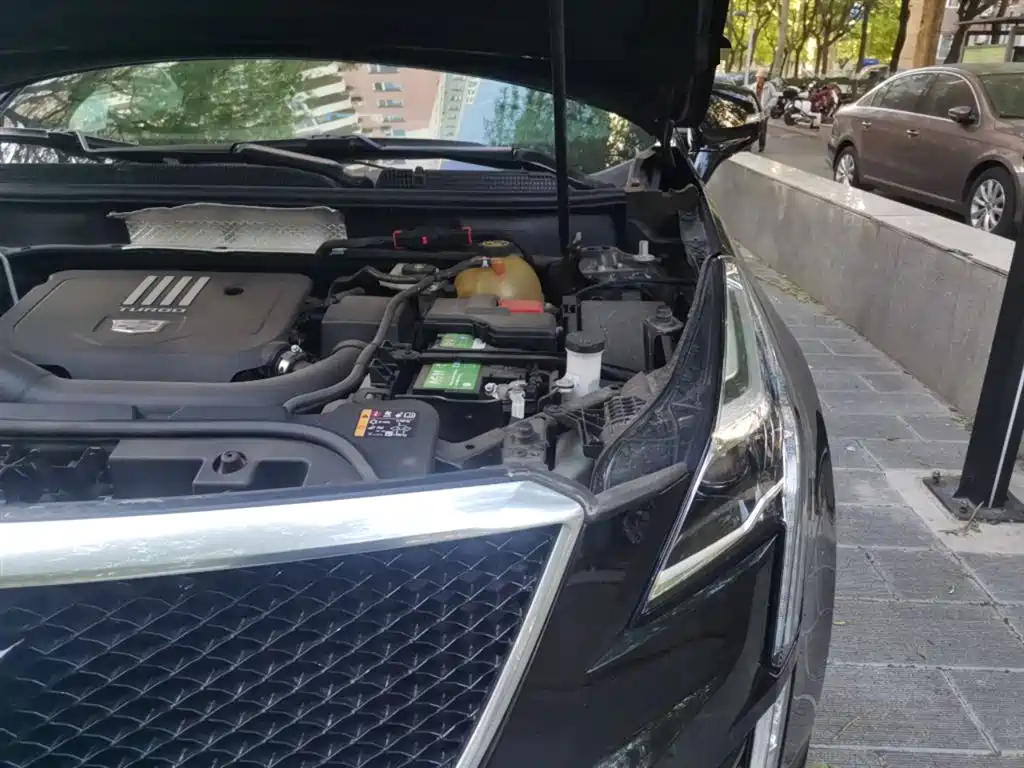 Cadillac XT5 2021 2.0T 4WD Premium Edition фото 22