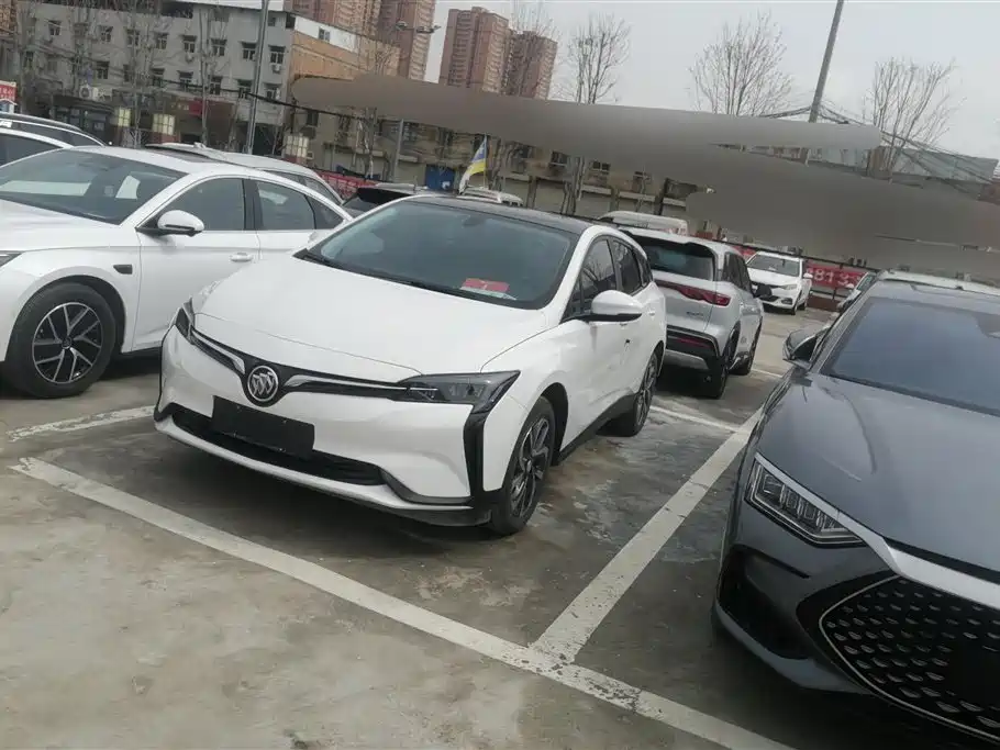 BUICK SLIGHTLY BLUE 6