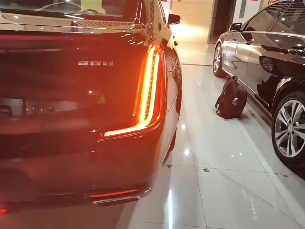 Cadillac XTS 2018 28T Technology фото 8