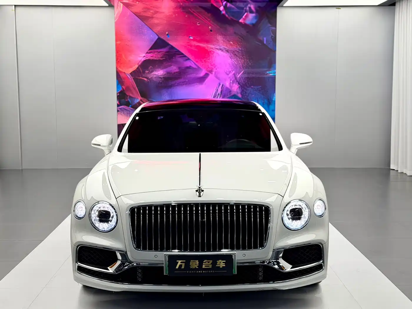 Bentley Flying Spur Plug-in Hybrid 2022 2.9T V6 Hybrid фото 5