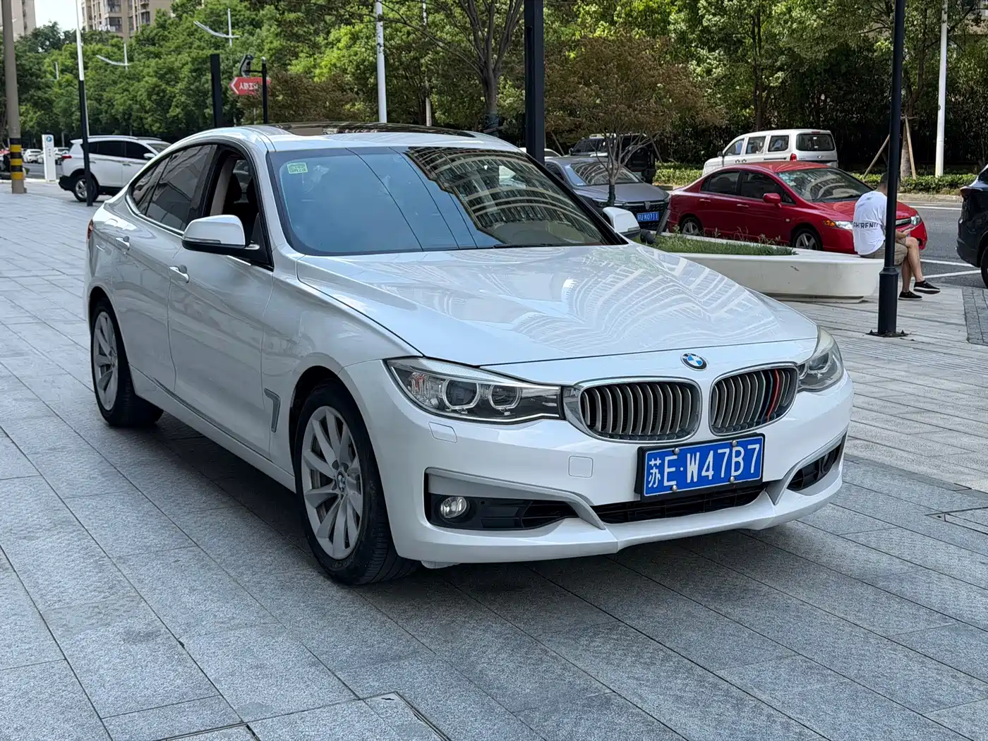 BMW 3 Series GT 2014 2014 320i Design Package
