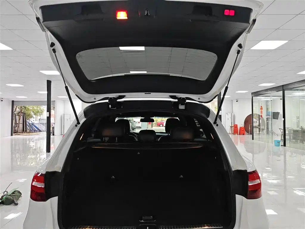 Mercedes-Benz GLC 2019 GLC 260 L 4MATIC Dynamic фото 15
