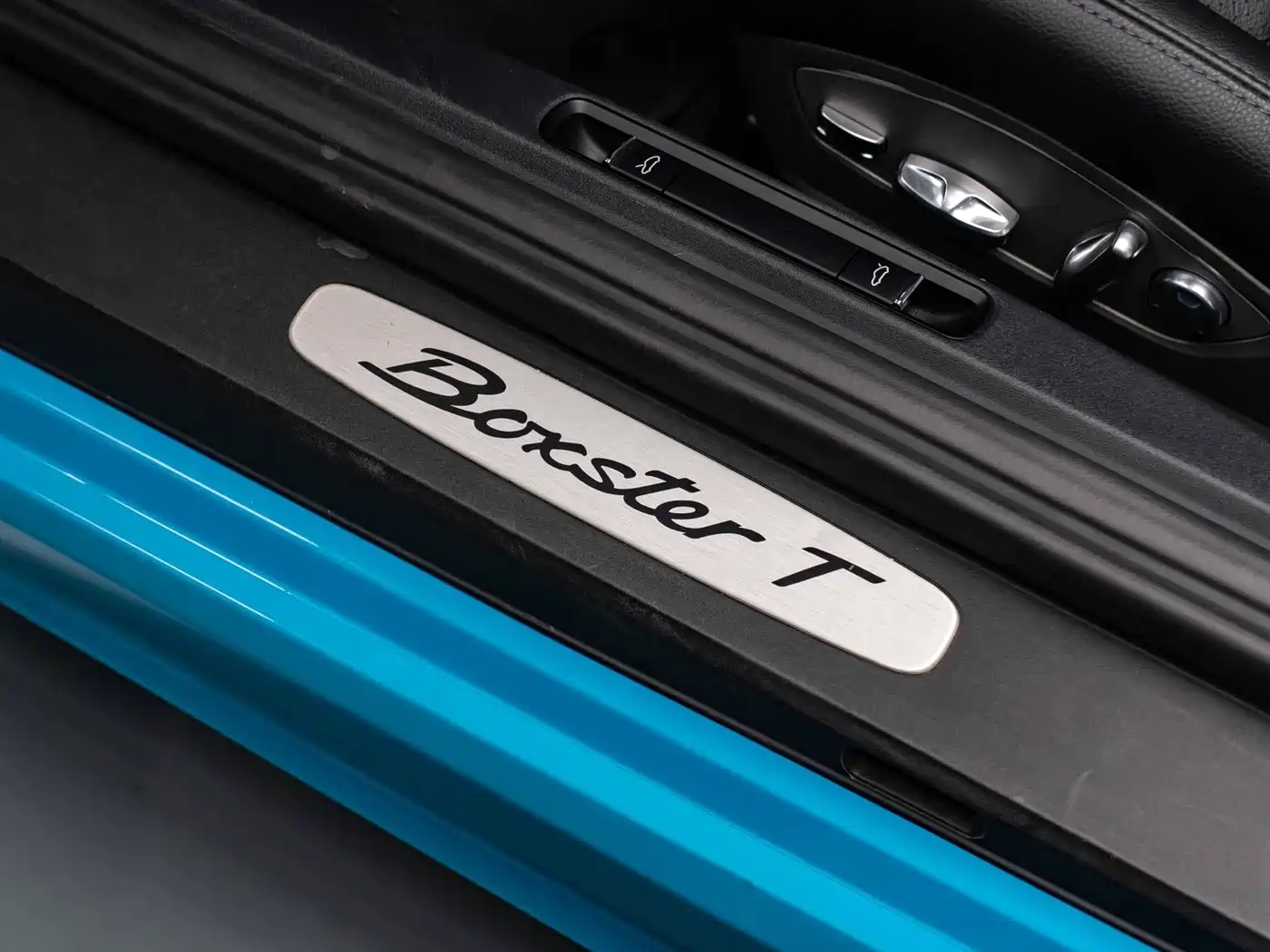 Porsche 718 2019 Boxster T 2.0T фото 16
