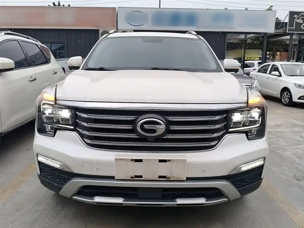 GAC Trumpchi Trumpchi GS8 2017 320T 2WD Luxury Smart Connect (7-seater) фото 3