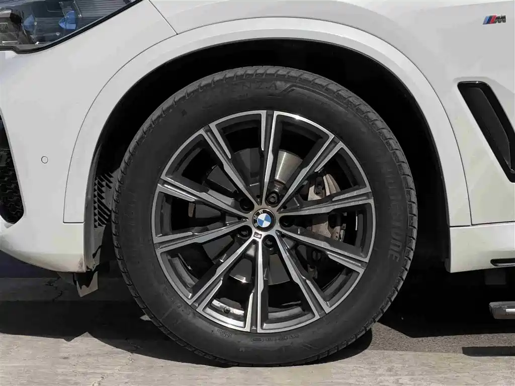 BMW X5 (Import) 2022 xDrive40i M Sport Package фото 4