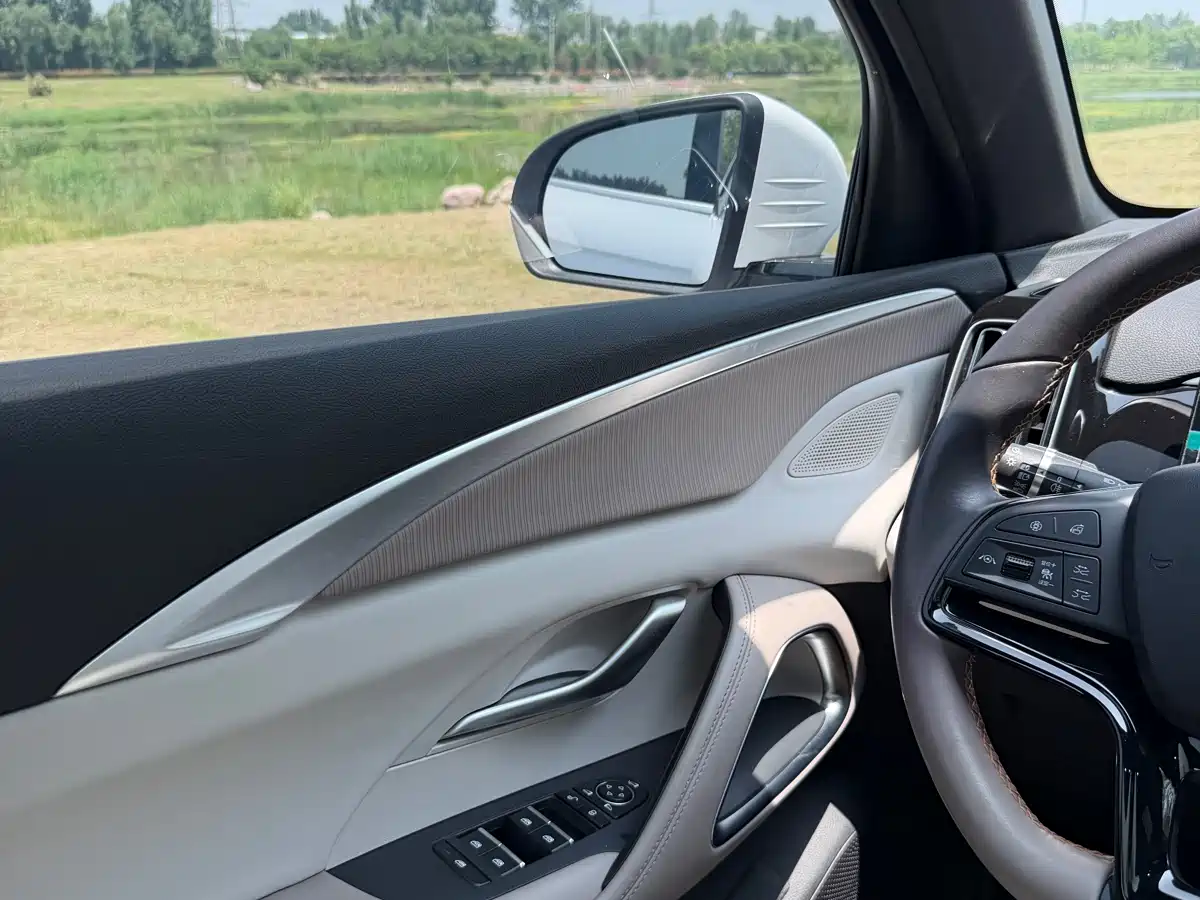 BYD Song Pro New Energy 2024 Glory Edition DM-i 110KM Excellence фото 13