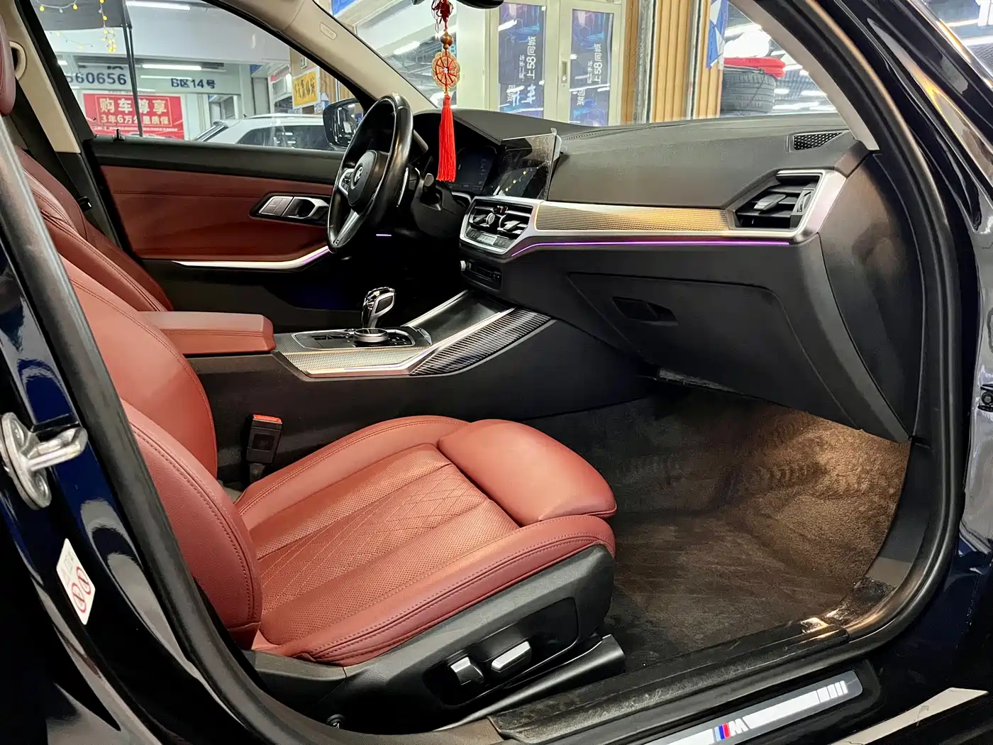 BMW 3 Series 2022 Facelift 325Li M Sport Shadow Edition фото 14