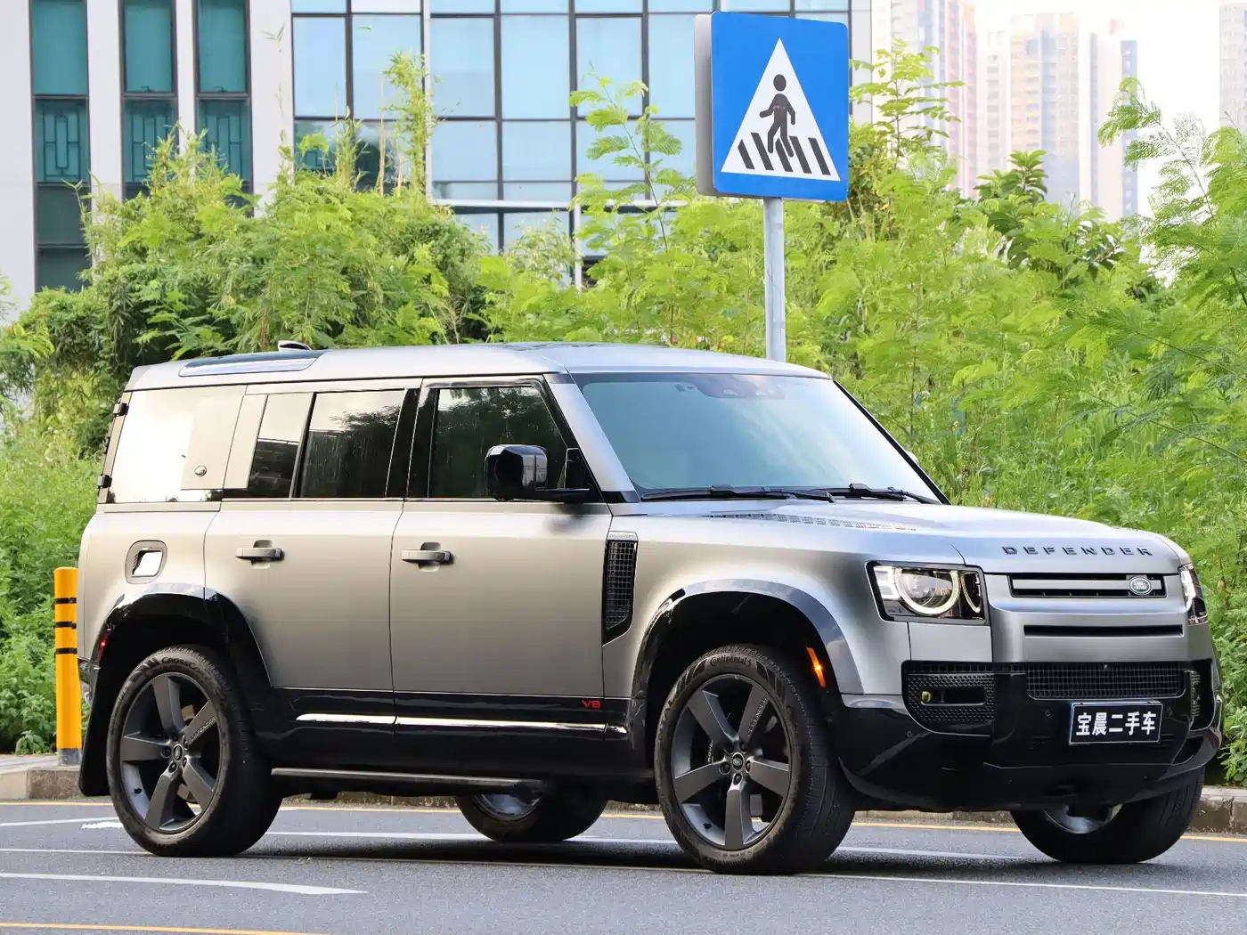 Фото 3 - Land Rover Defender