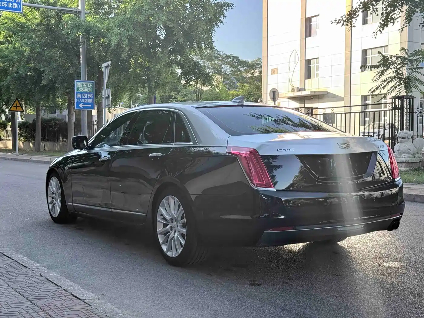 Cadillac CT6 2017 28T Premium фото 25