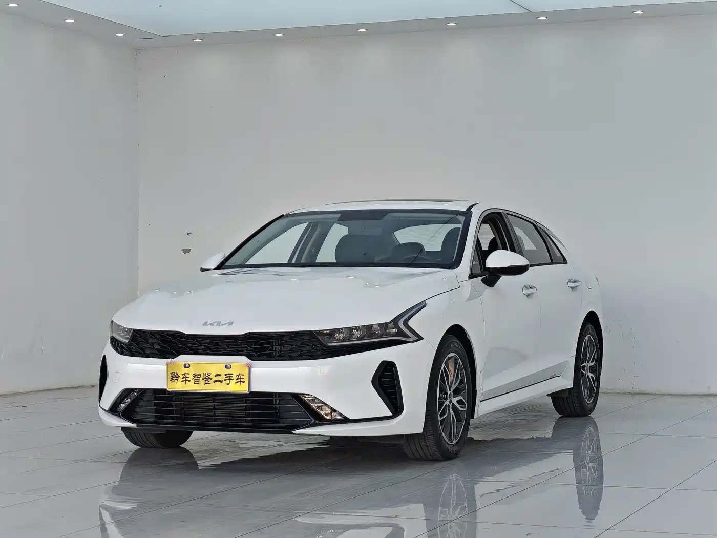 2025 Kia K5