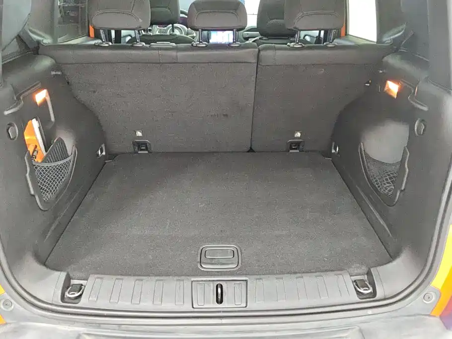 Jeep Renegade 2019 2018 Connected Large Screen Edition 180T Automatic High Energy