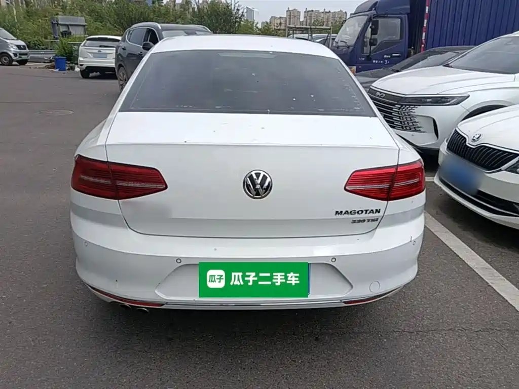 Volkswagen Magotan 2018 330TSI DSG Leading фото 6