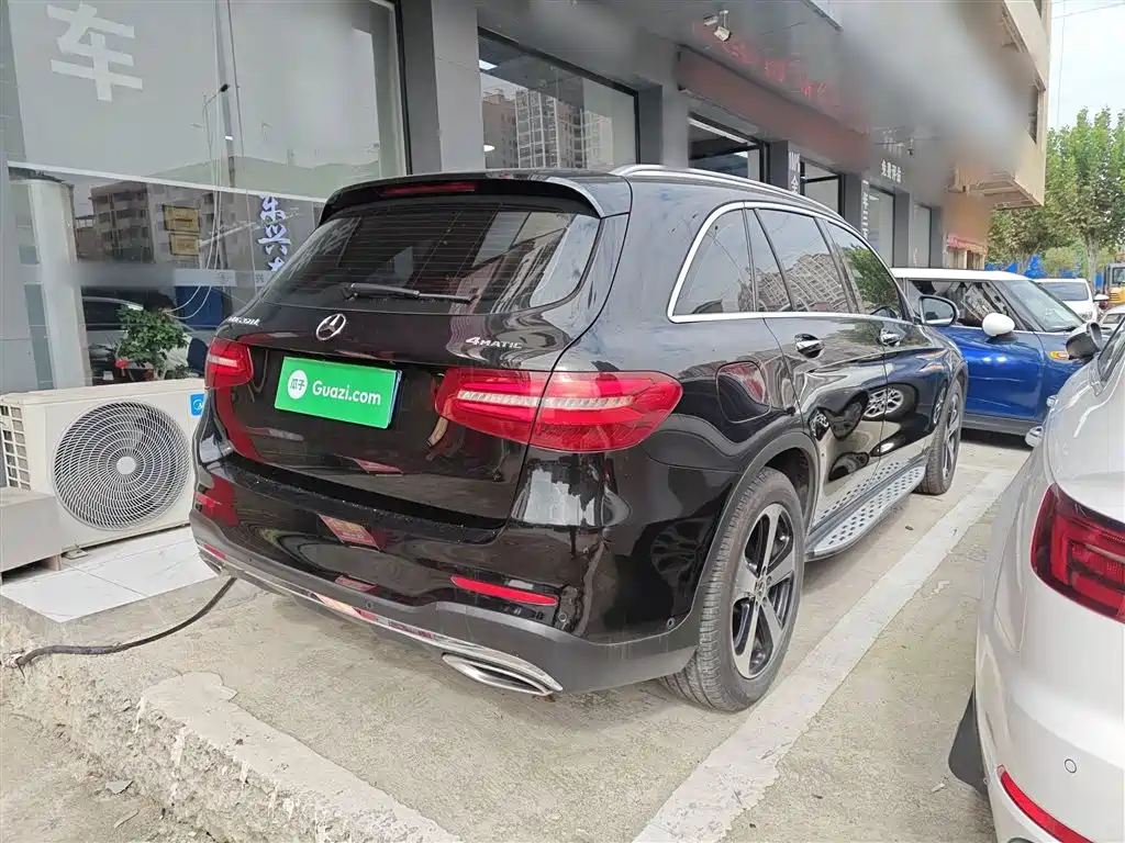 Mercedes-Benz GLC 2019 Facelift GLC 260 L 4MATIC Luxury фото 7