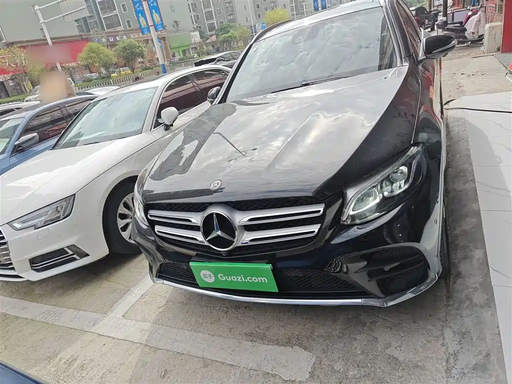 Mercedes-Benz GLC 2019 Facelift GLC 260 L 4MATIC Luxury фото 3