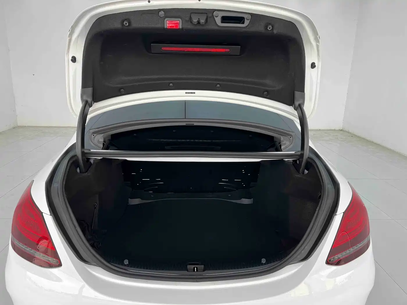 Mercedes-Benz C-Class 2020 Facelift C 200 L Fashion фото 8