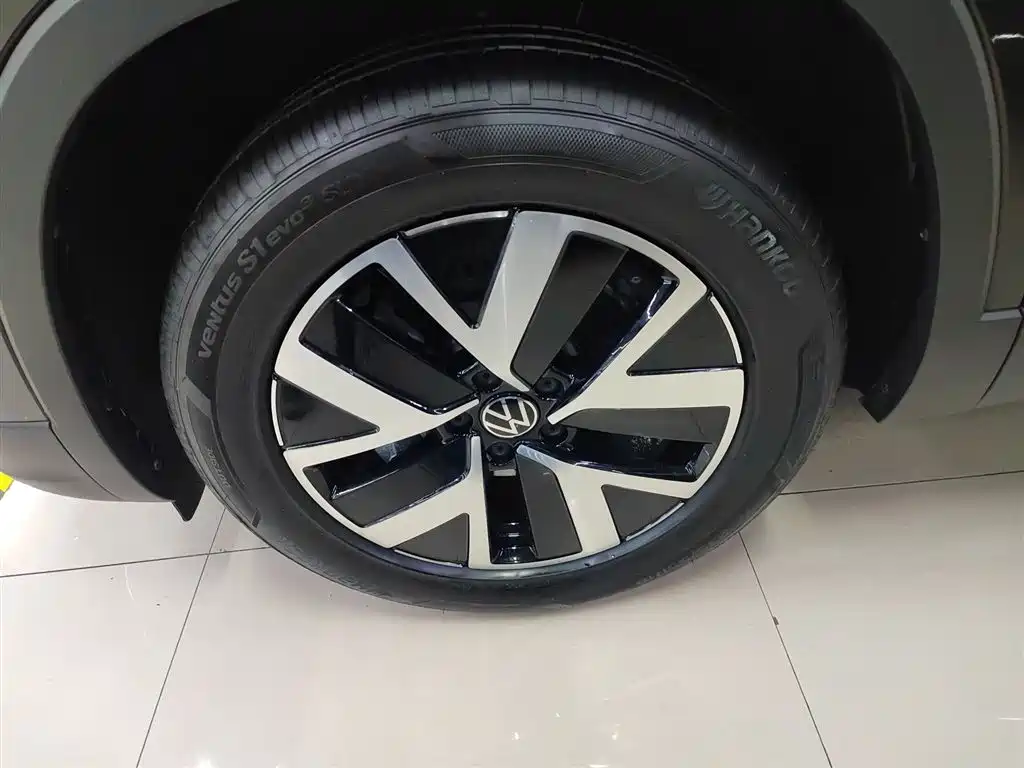 Volkswagen Tayron 2025 Facelift Mass Enjoyment 330TSI фото 25