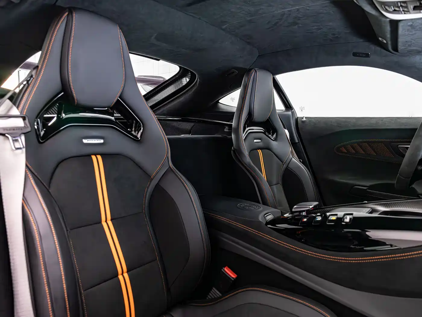 MERCEDES-BENZ AMG GT