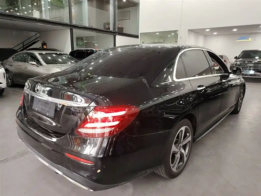 Mercedes-Benz E-Class 2019 Facelift E 300 L Sport Fashion фото 7