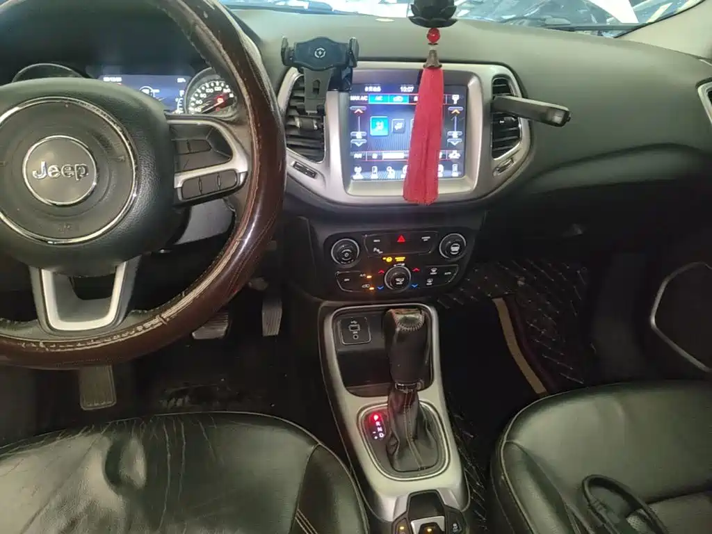 Jeep Compass 2017 2017 200T Automatic Family Edition