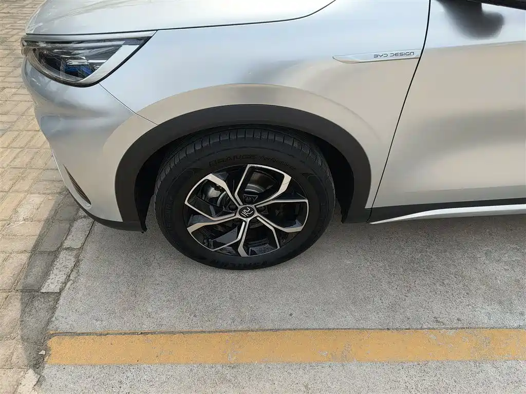 BYD Yuan PLUS 2024 Glory Edition 430KM Advanced фото 23