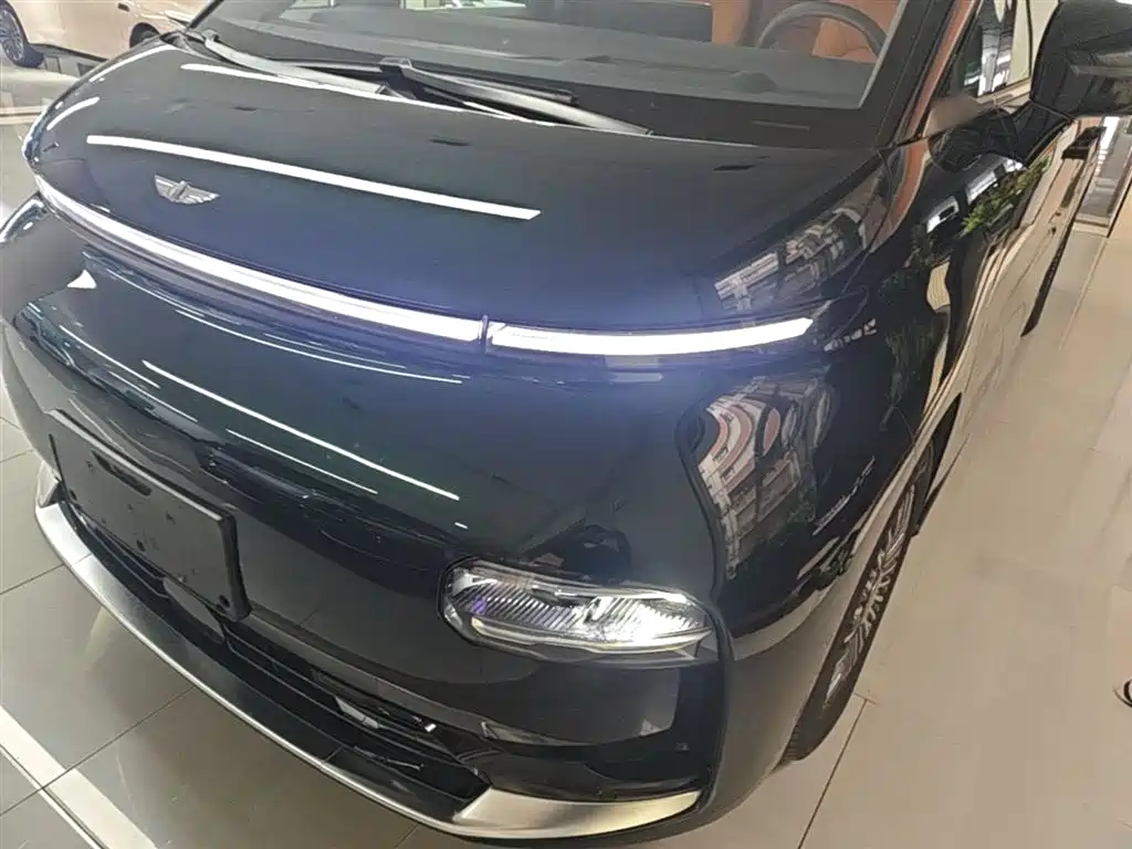 Geely Galaxy Yizhen L380 2025 Model 805km Flagship Edition AWD фото 17