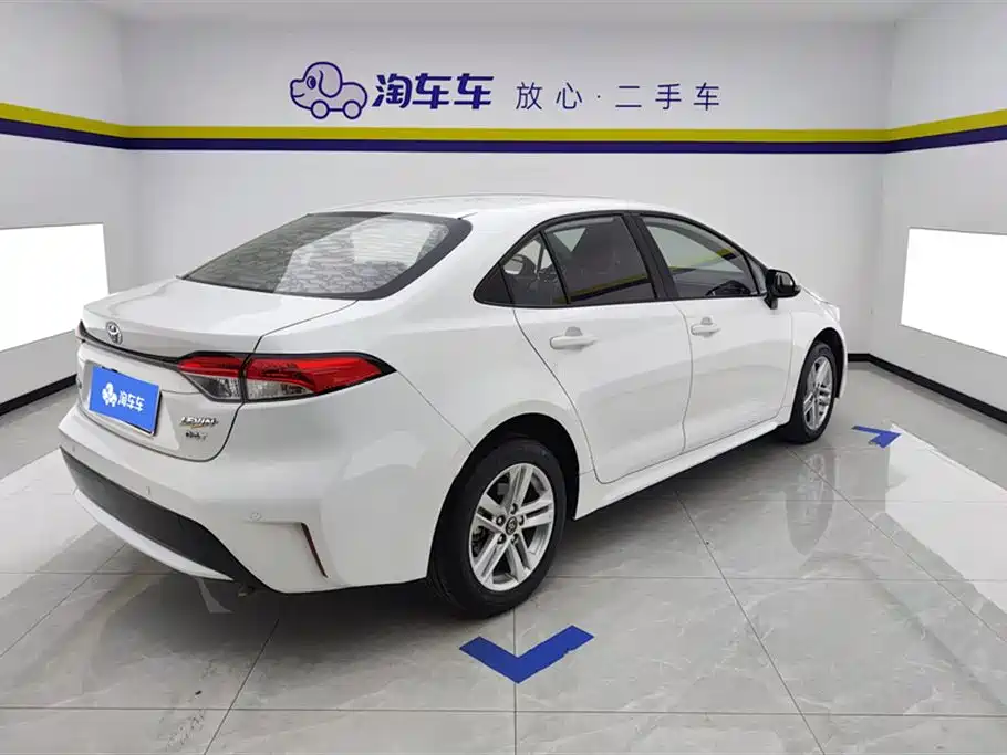 Toyota Levin 2022 185T CVT Luxury Edition фото 3