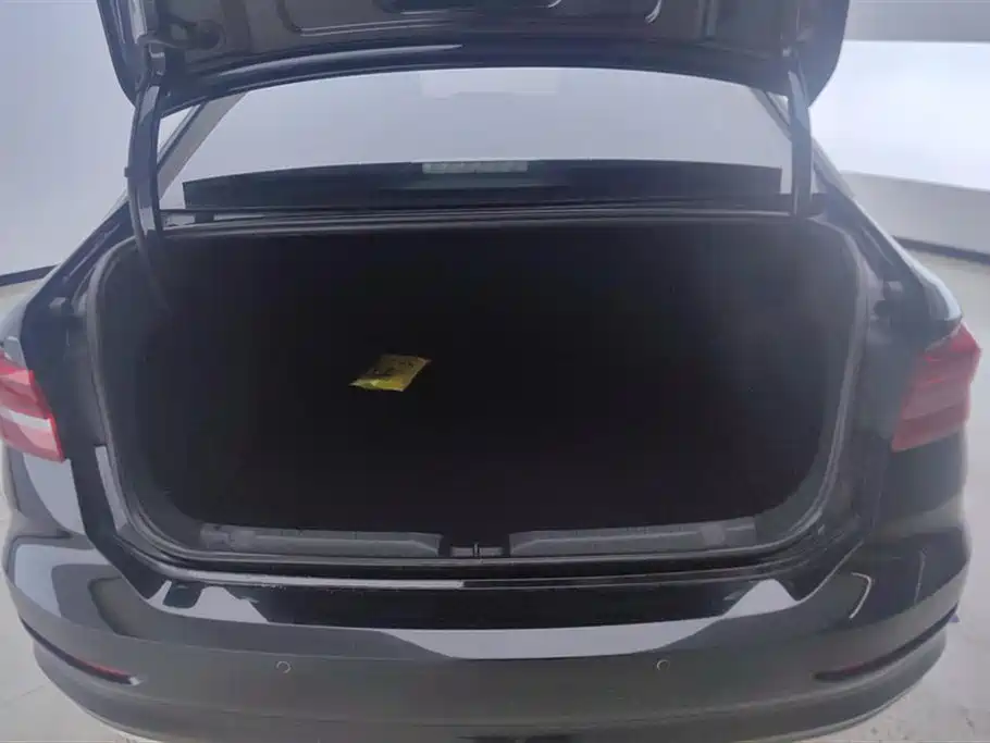Volkswagen Lavida 2018 280TSI DSG Comfort Edition China V фото 4