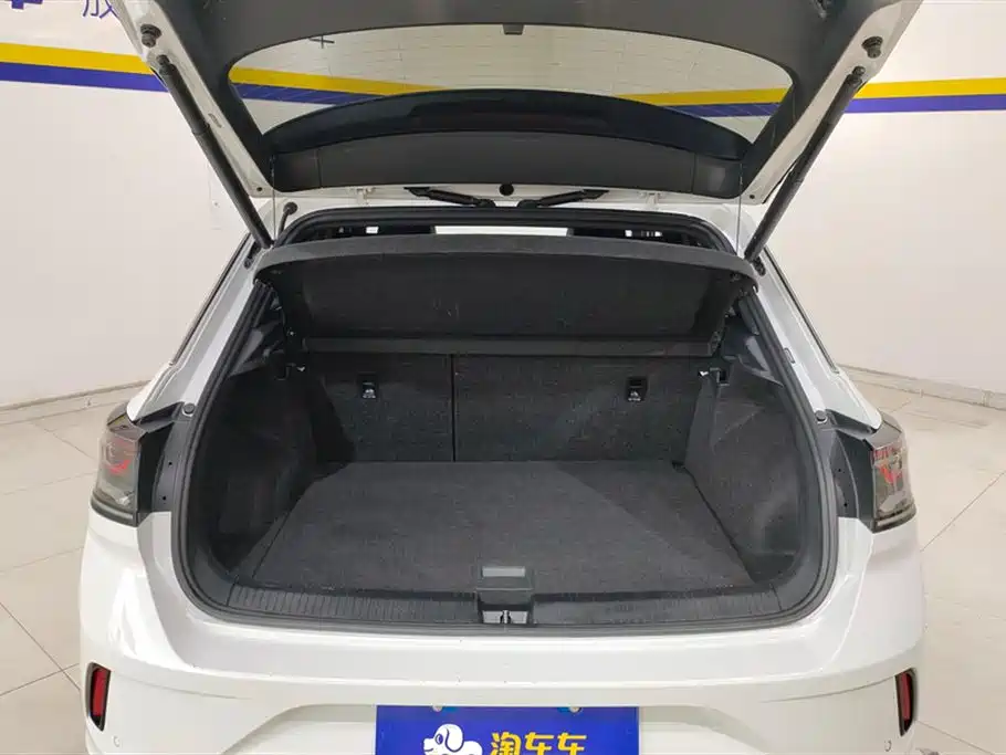 Volkswagen T-ROC 2023 300TSI DSG 2WD Dawn Edition фото 4