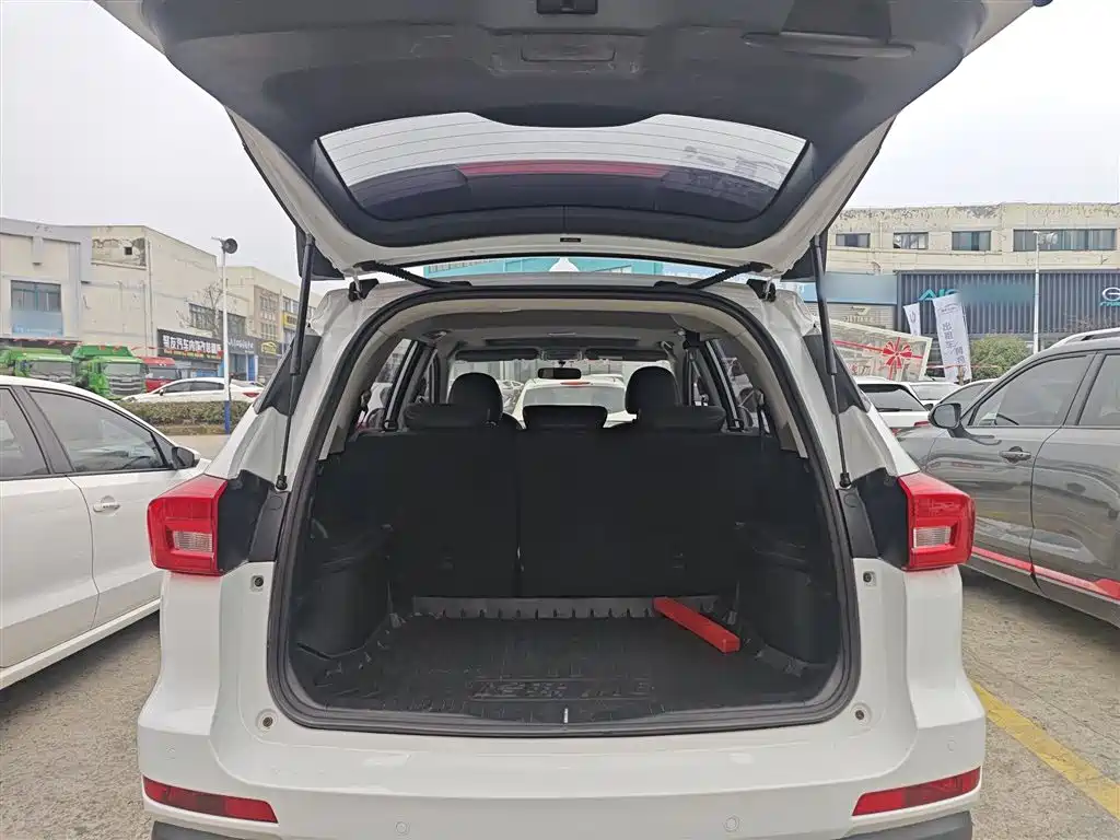 Haval M6 2019 1.5T DCT 2WD Value Edition (China VI) фото 19