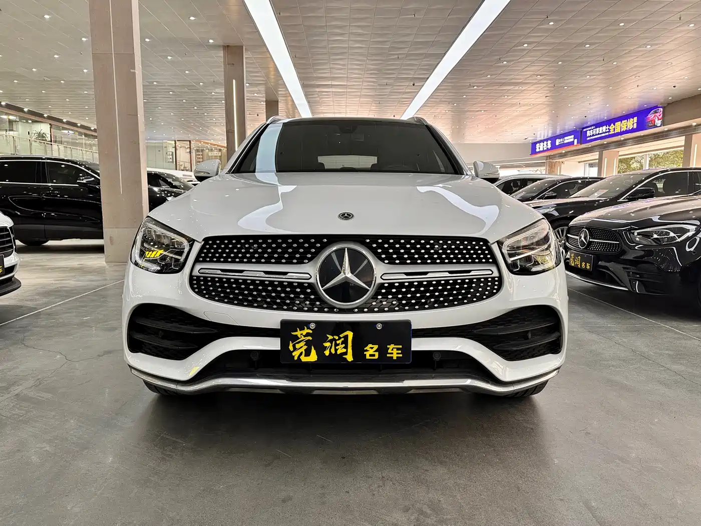 Mercedes-Benz GLC 2020 GLC 260 L 4MATIC Luxury фото 2