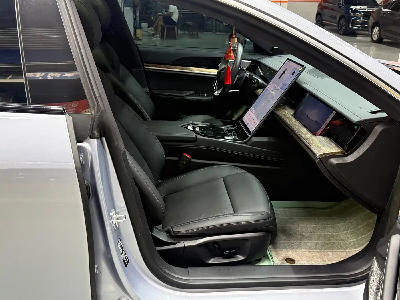 Nezha Auto Nezha S 2024 2023 Model Pure Electric 520km RWD Edition