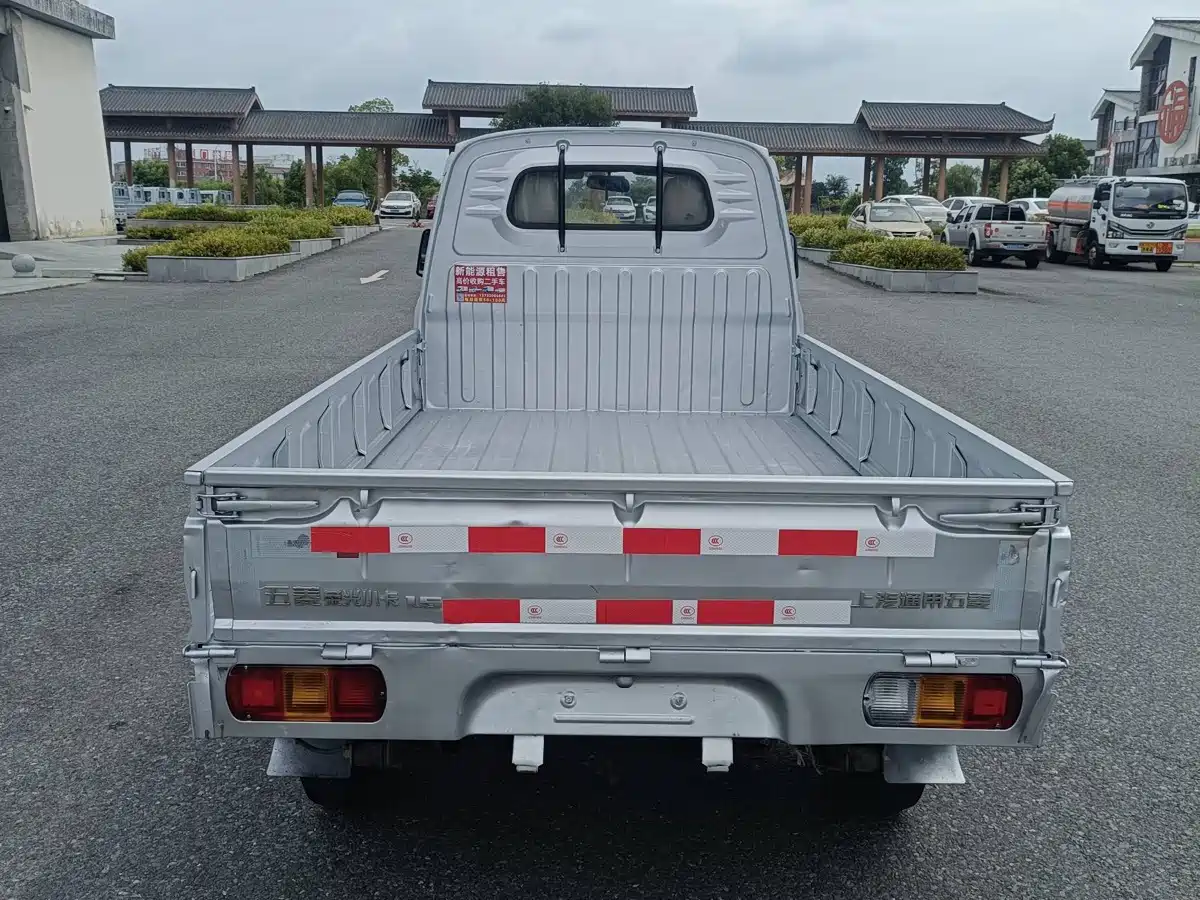 Wuling Motors Wuling Rongguang Mini Truck 2015 2012 1.5L Single Cab Base Model L3C