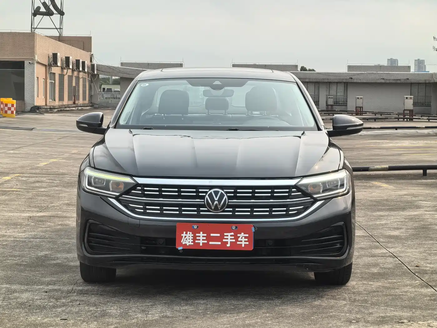 Volkswagen Sagitar 2023 Model Year 200TSI DSG Surpass Edition фото 2