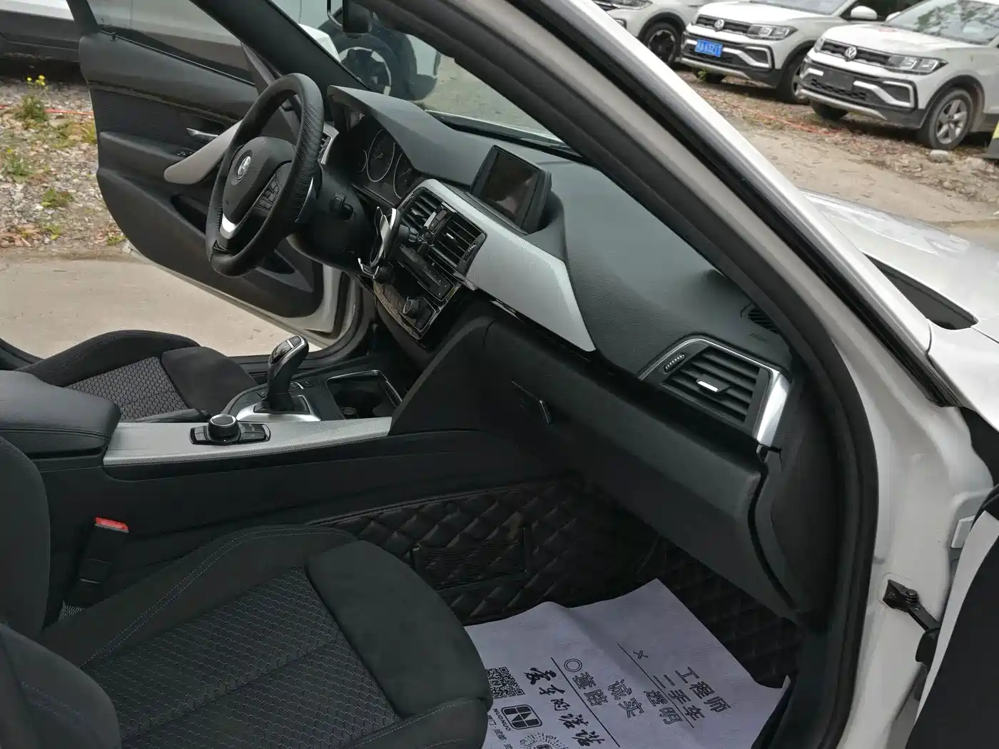 BMW 3 Series 2017 320i M Sport фото 17