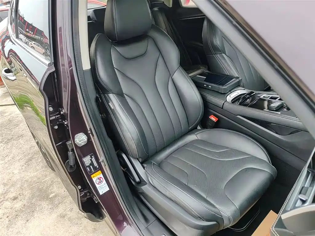 Changan CS85 COUPE 2019 2019 Model 1.5T DCT Premium Edition China VI