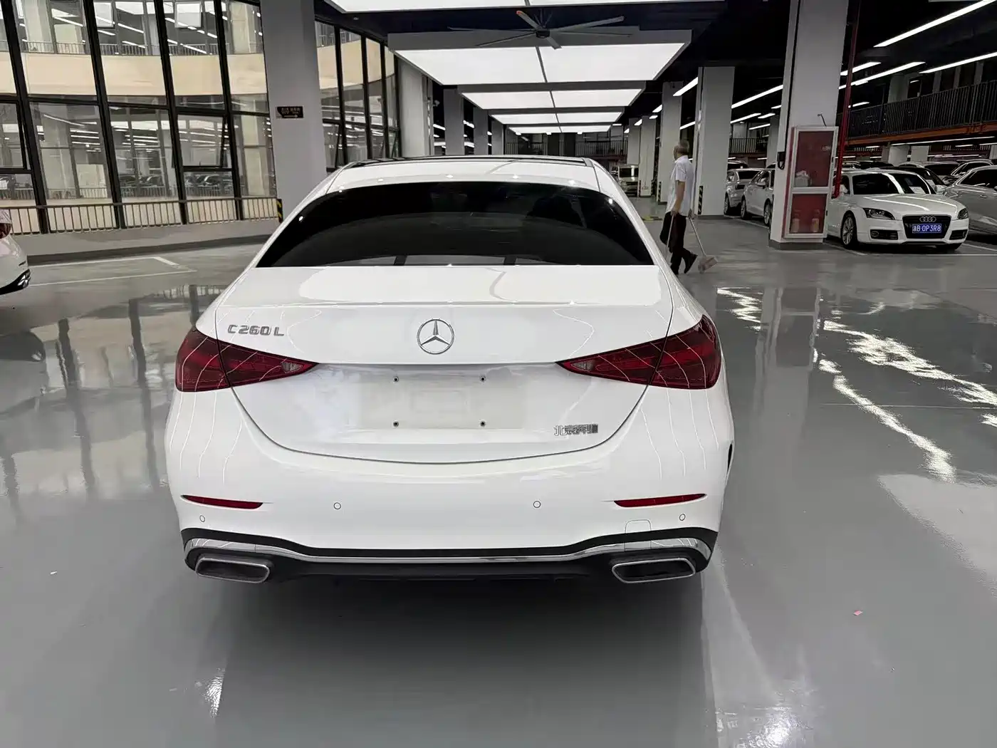 Фото 14 - Mercedes-Benz C-Class