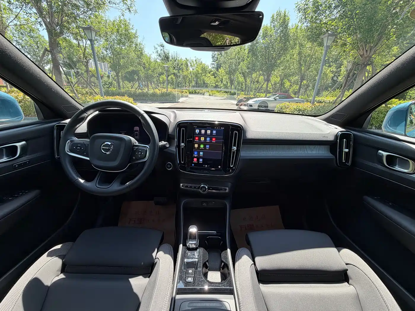 Volvo XC40 2025 2024 B3 Smart Elite Luxury Edition