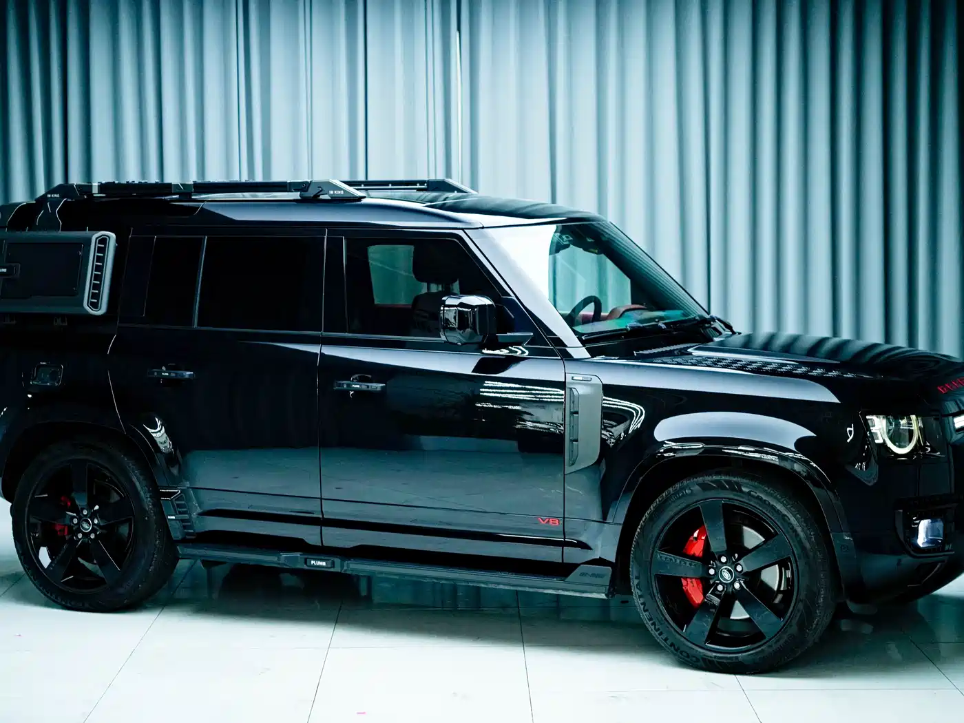 Land Rover Defender 2023 Facelift 110 5.0T V8 фото 4