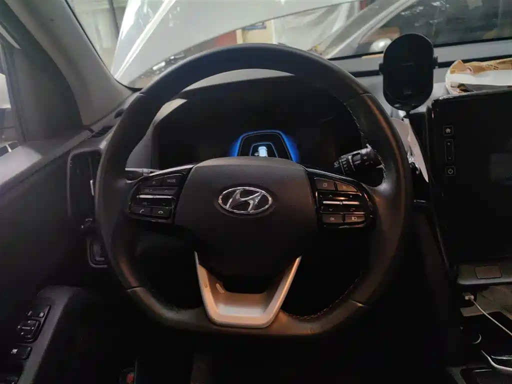 Hyundai Beijing Hyundai ix35 2021 2.0L Automatic 2WD GLS Leading Edition фото 3