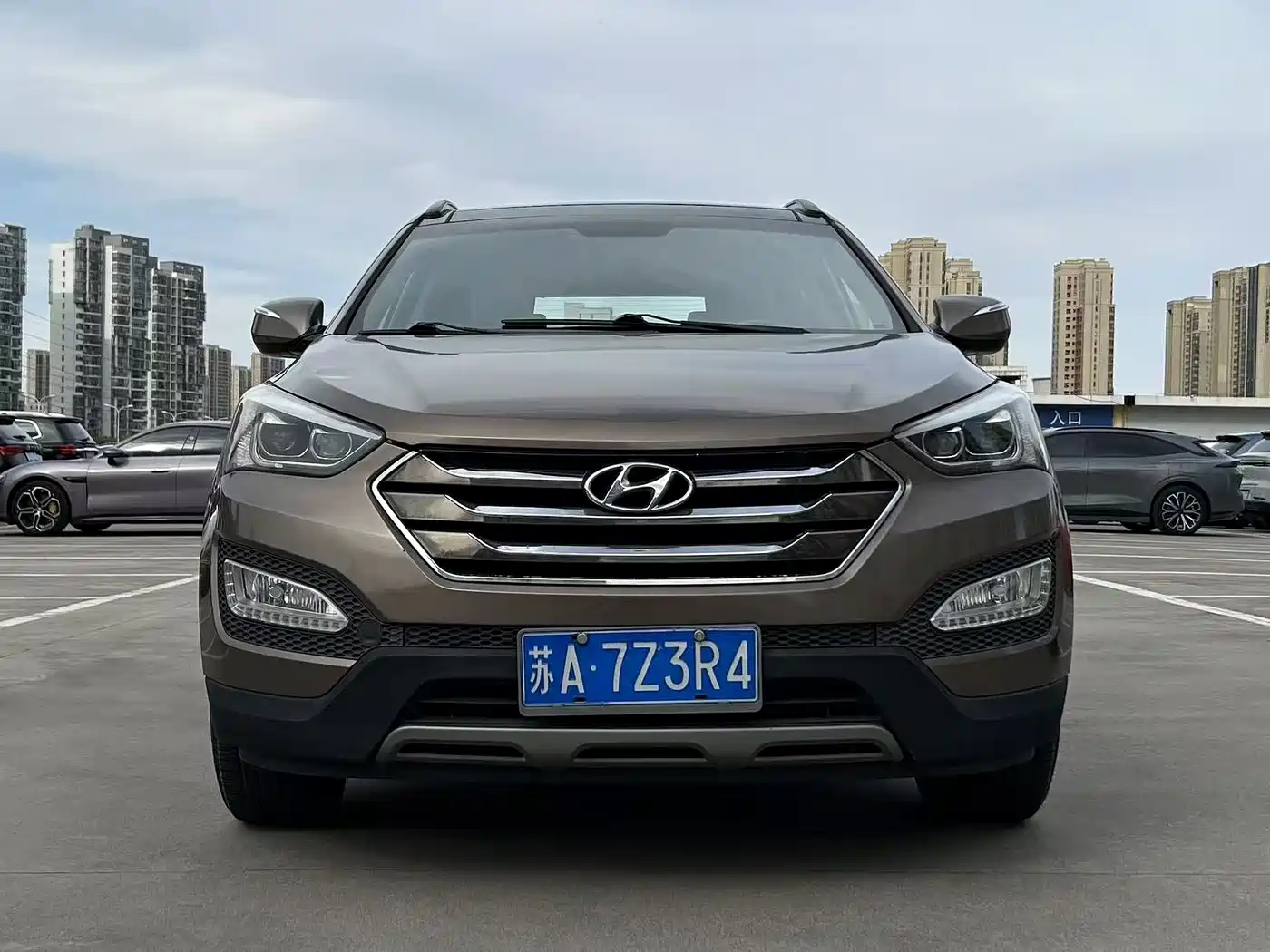Hyundai Santa Fe 2013 Model 2.4L Automatic 2WD Smart фото 2