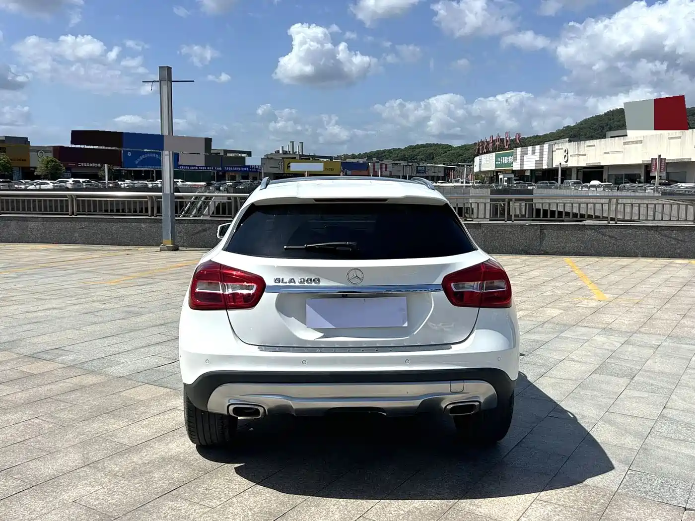 Mercedes-Benz GLA 2016 GLA 200 Dynamic фото 4