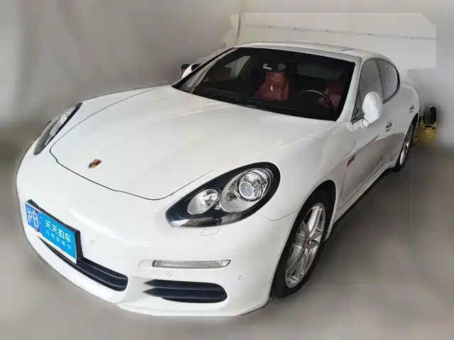 Porsche Panamera 2016 Panamera Edition 3.0T — фото 1