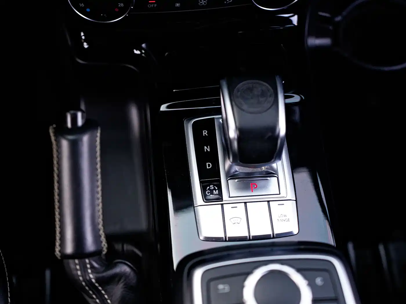 Mercedes-Benz G-Class AMG 2013 AMG G 63 фото 15