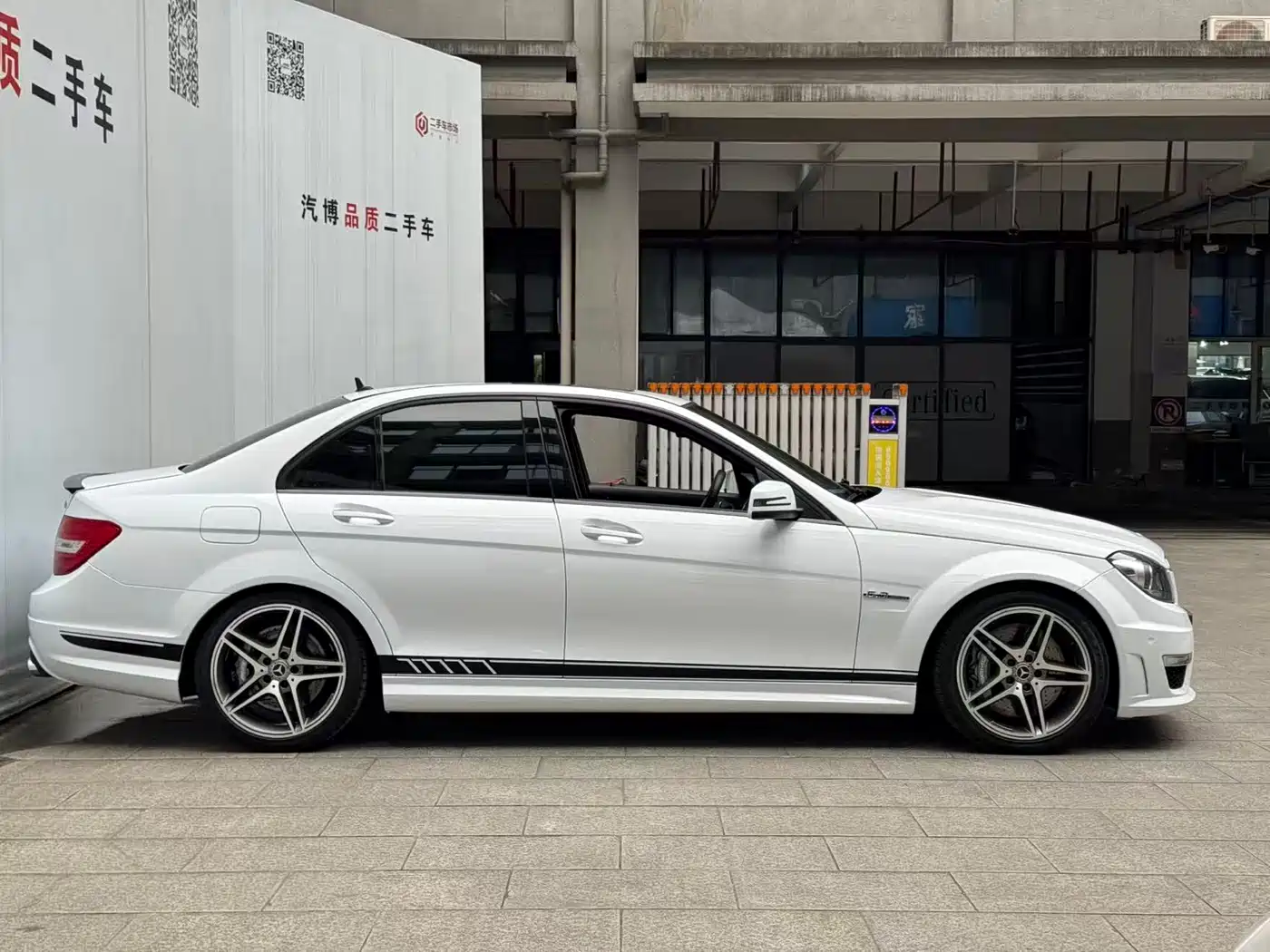 Mercedes-Benz C-Class AMG 2012 AMG C 63 Sport фото 4