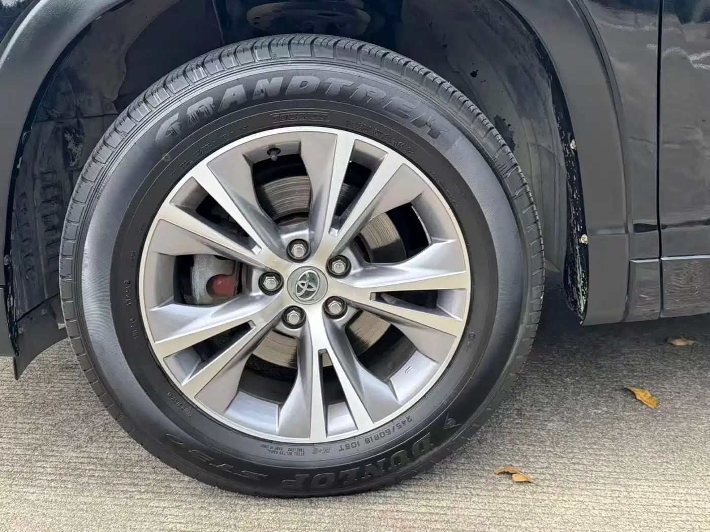 Toyota Highlander 2015 2.0T AWD Elite Edition 7-seater фото 14